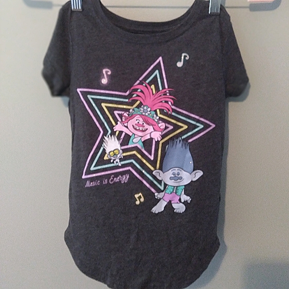 Trolls World Tour tshirt 6/7